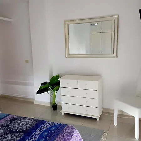 Taurus Apartment Playa de las Americas (Tenerife)